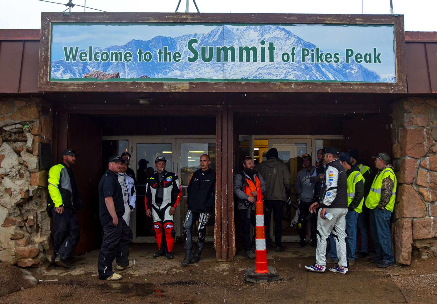 070119-sports-PPIHC 6.JPG